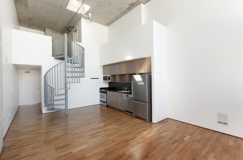 855 Folsom 916 Living Room 1